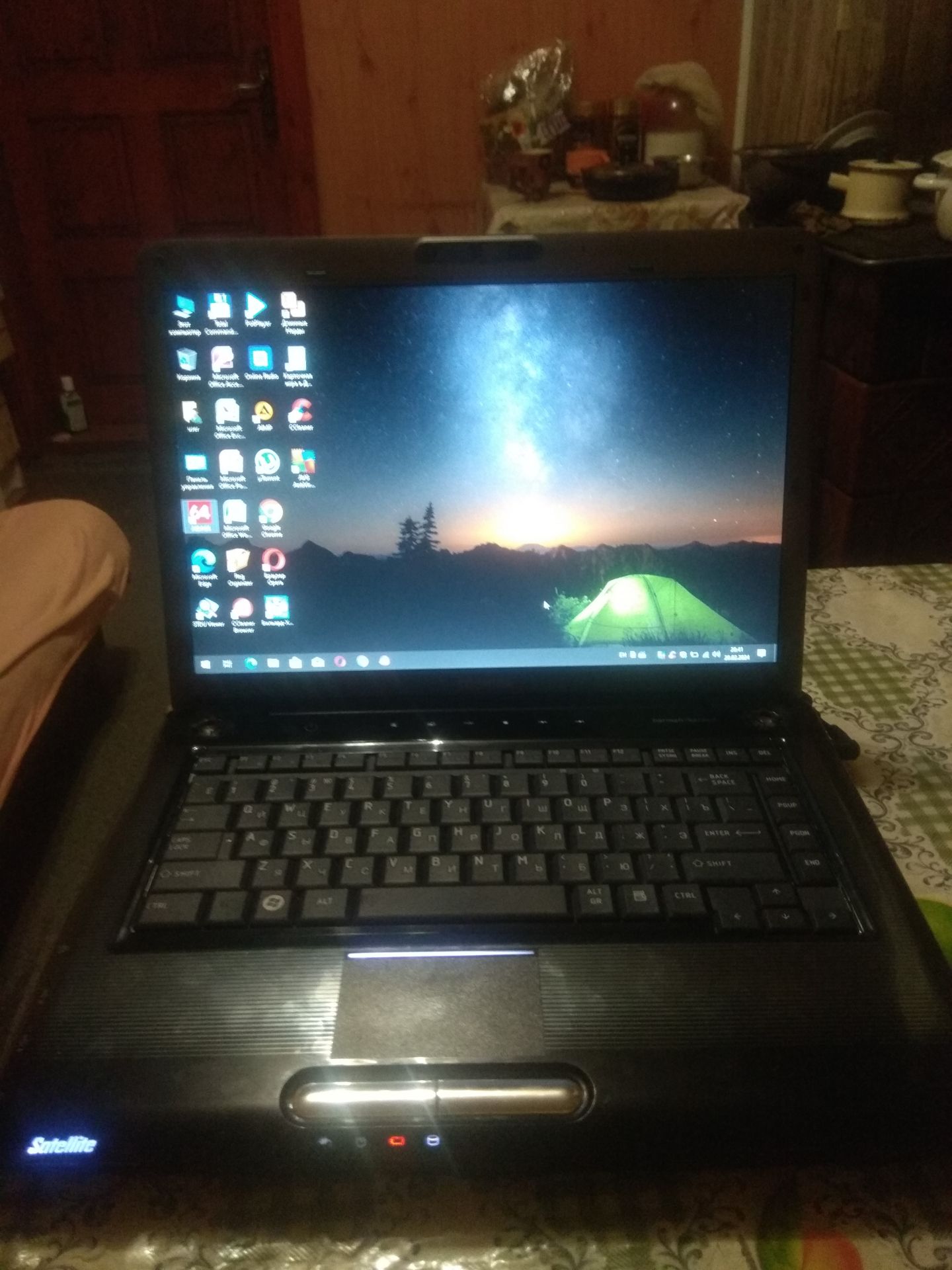 Ноутбук Toshiba Satellite A 300-14S - фото фото фото 0