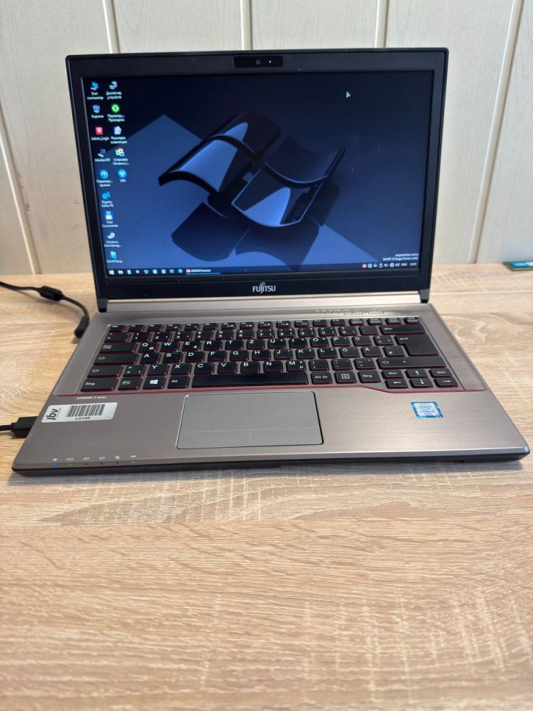 Клавіатура до ноутбука  Fujitsu Lifebook  E754  є з підсвіткою, є без - фото фото фото 1