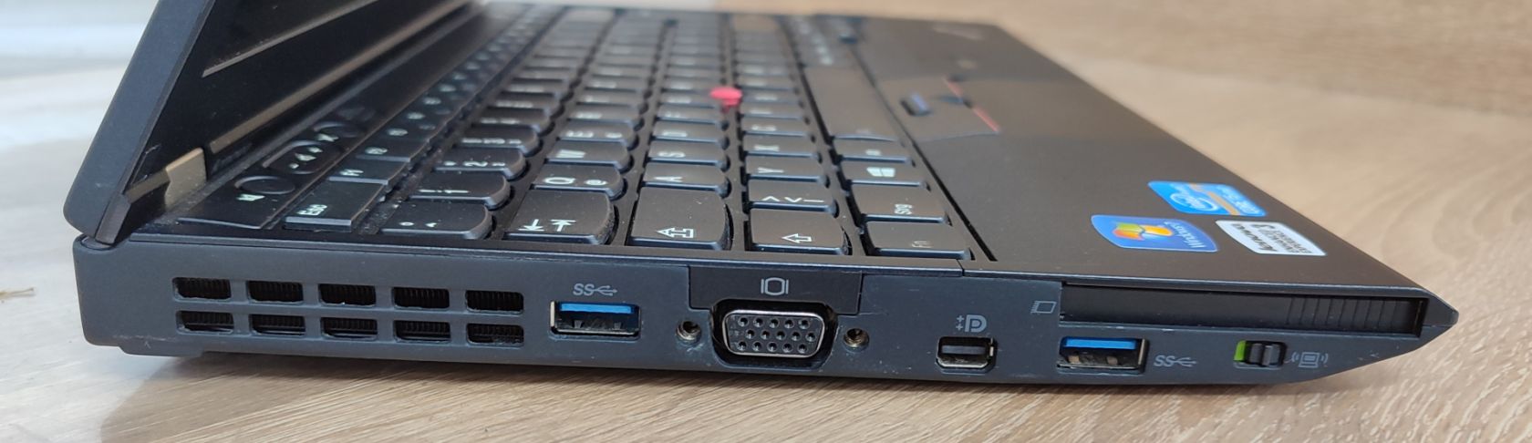 Ноутбук Lenovo ThinkPad X230i 12.5"-1366x768 / i5-3320M / 4GB DDR3 / 0 Gb HDD / - Б/У - фото фото фото 4