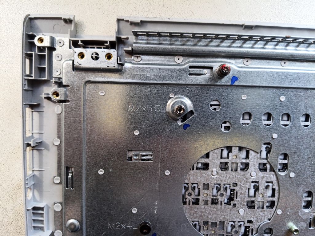 Б/У Топкейс на ASUS D509D   (КЛАВІАТУРА НЕ РОБОЧА) - фото фото фото 2