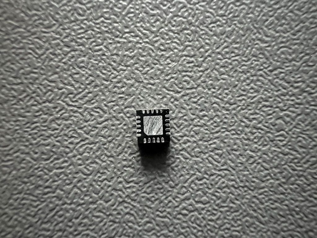 Мікросхема Texas Instruments TPS1225C Original - фото фото фото 2