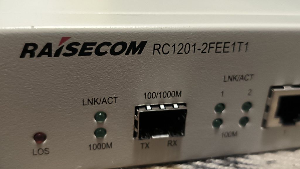 Voip gsm шлюз Raisecom RC1201-2FEE1T1 - фото фото фото 1