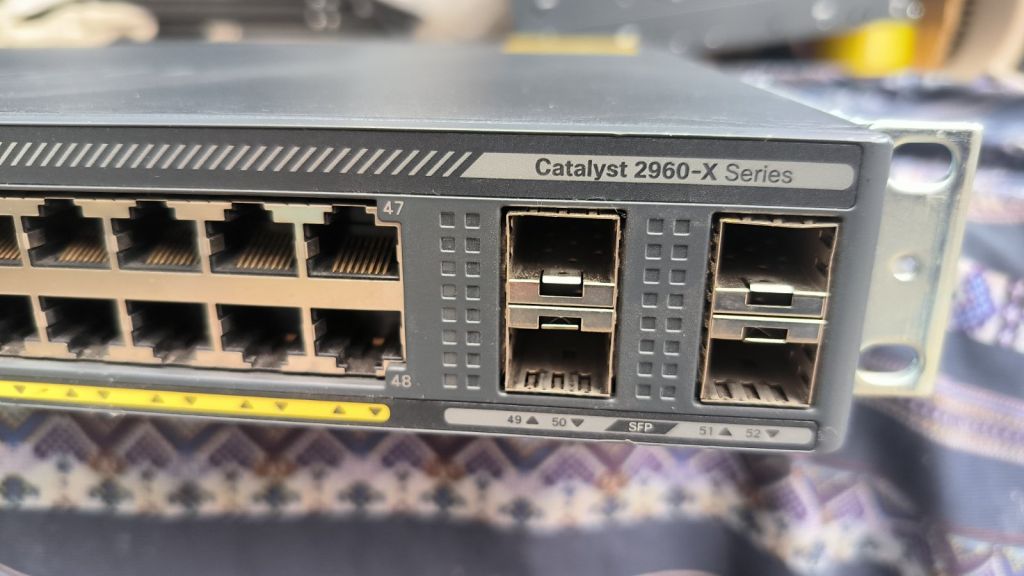 Комутатор Cisco WS-C2960X-48FPS-L POE - фото фото фото 2