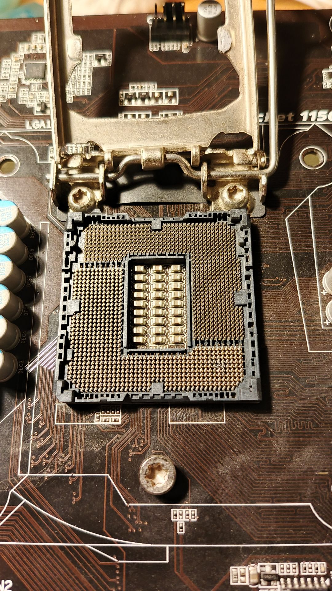Материнская плата Gigabyte GA-H87-HD3    (s1150, H87, PCI-E 3.0x16)+Xeon E3 1220 v3+16Gb+Cooler   (Уценка-читать) - фото фото фото 1