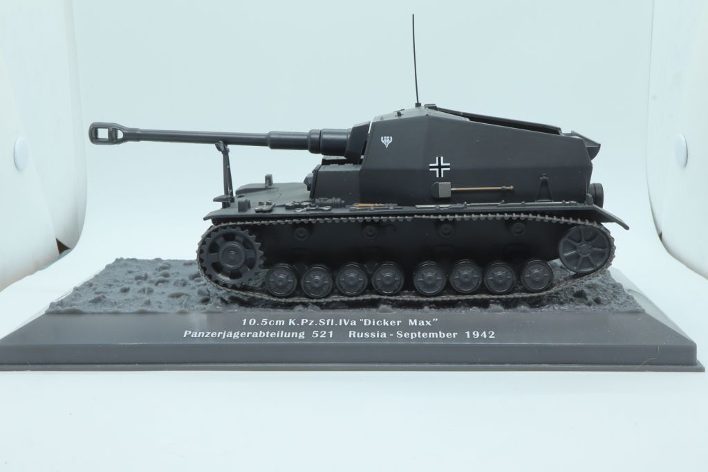 10,5cm K.Pz.SF1.IVa Dicker Max 1:43, Chars de Combat 17   (Altaya) - фото фото фото 2