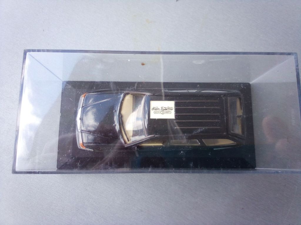 1/43 Minichamps Mercedes Benz 300 TE 1990 - фото фото фото 5