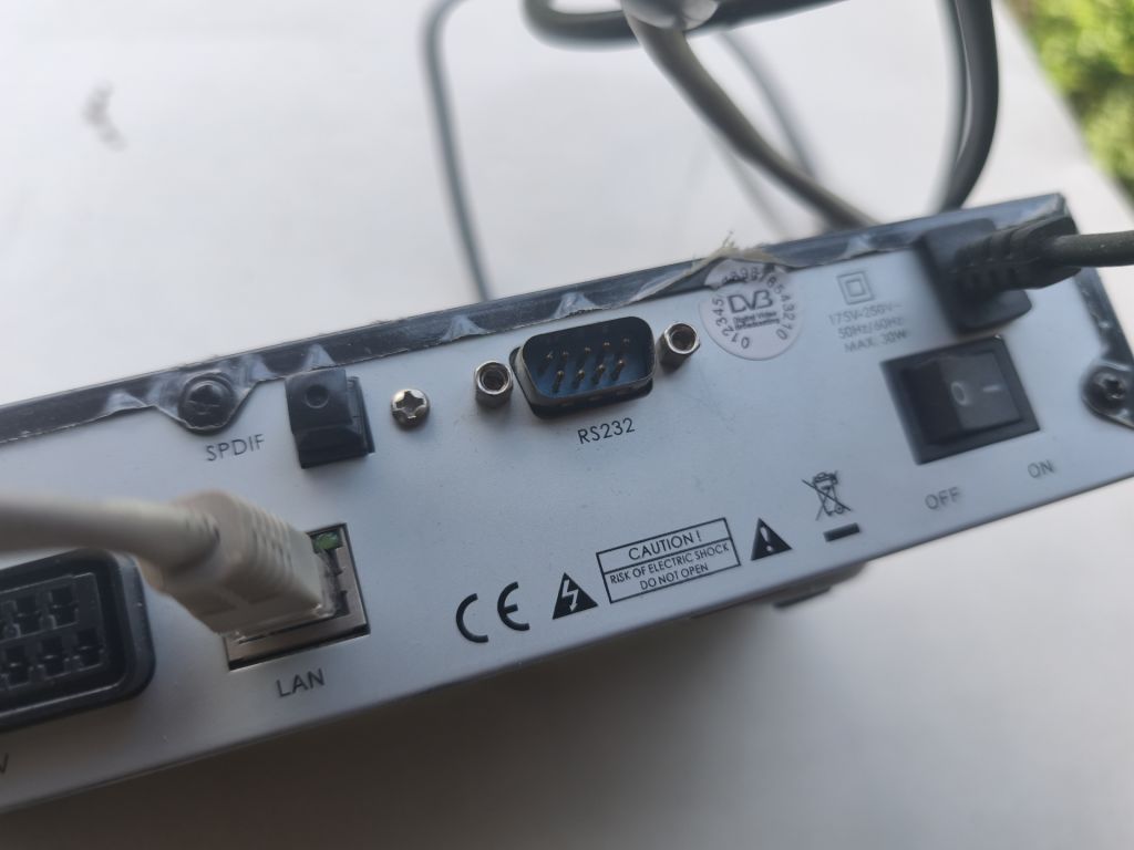спутниковый ресивер марки Ipsat, модель S1 + шнур hdmi - фото фото фото 3