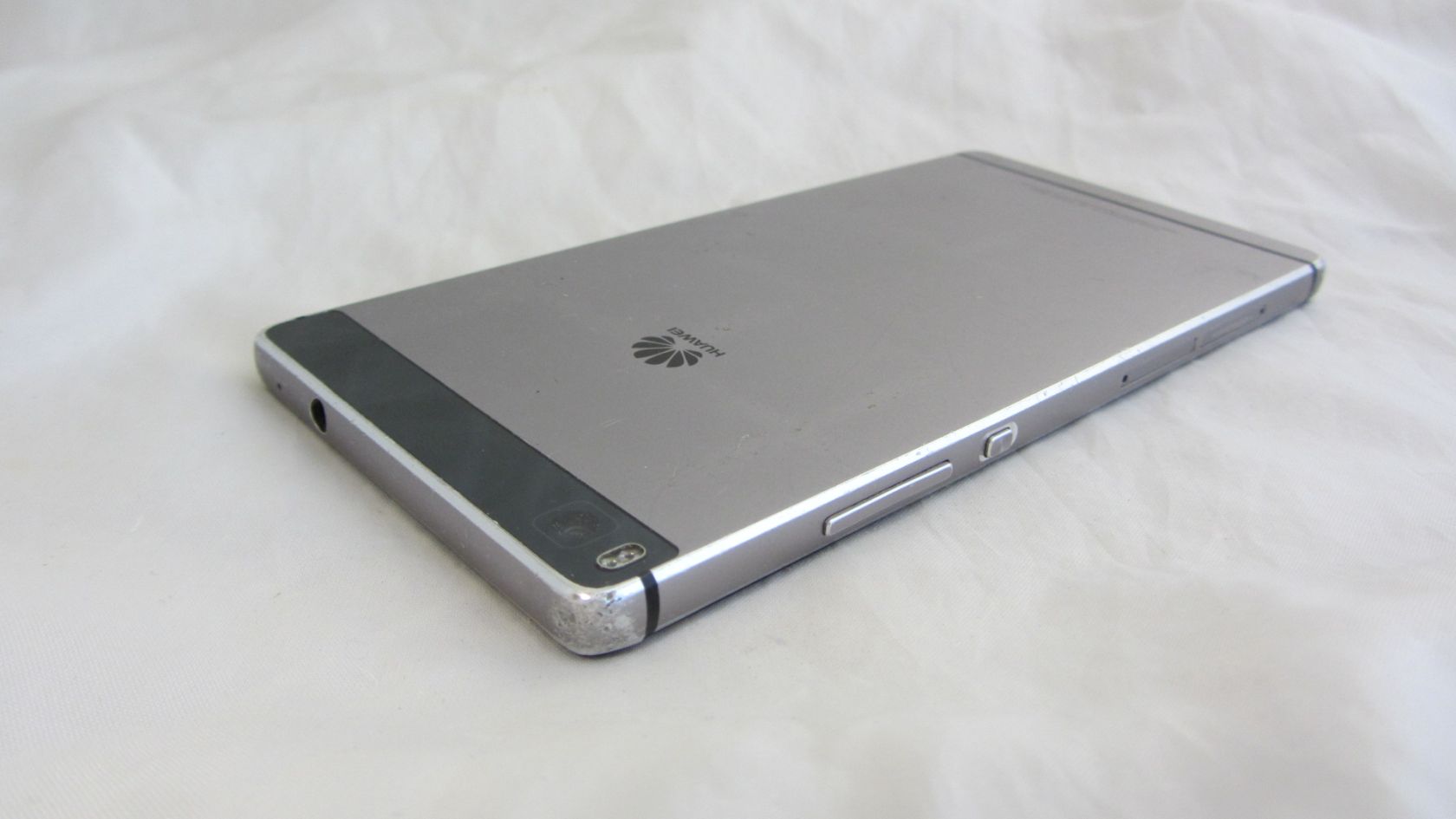Huawei P8 16GB Titanium Grey - фото фото фото 5