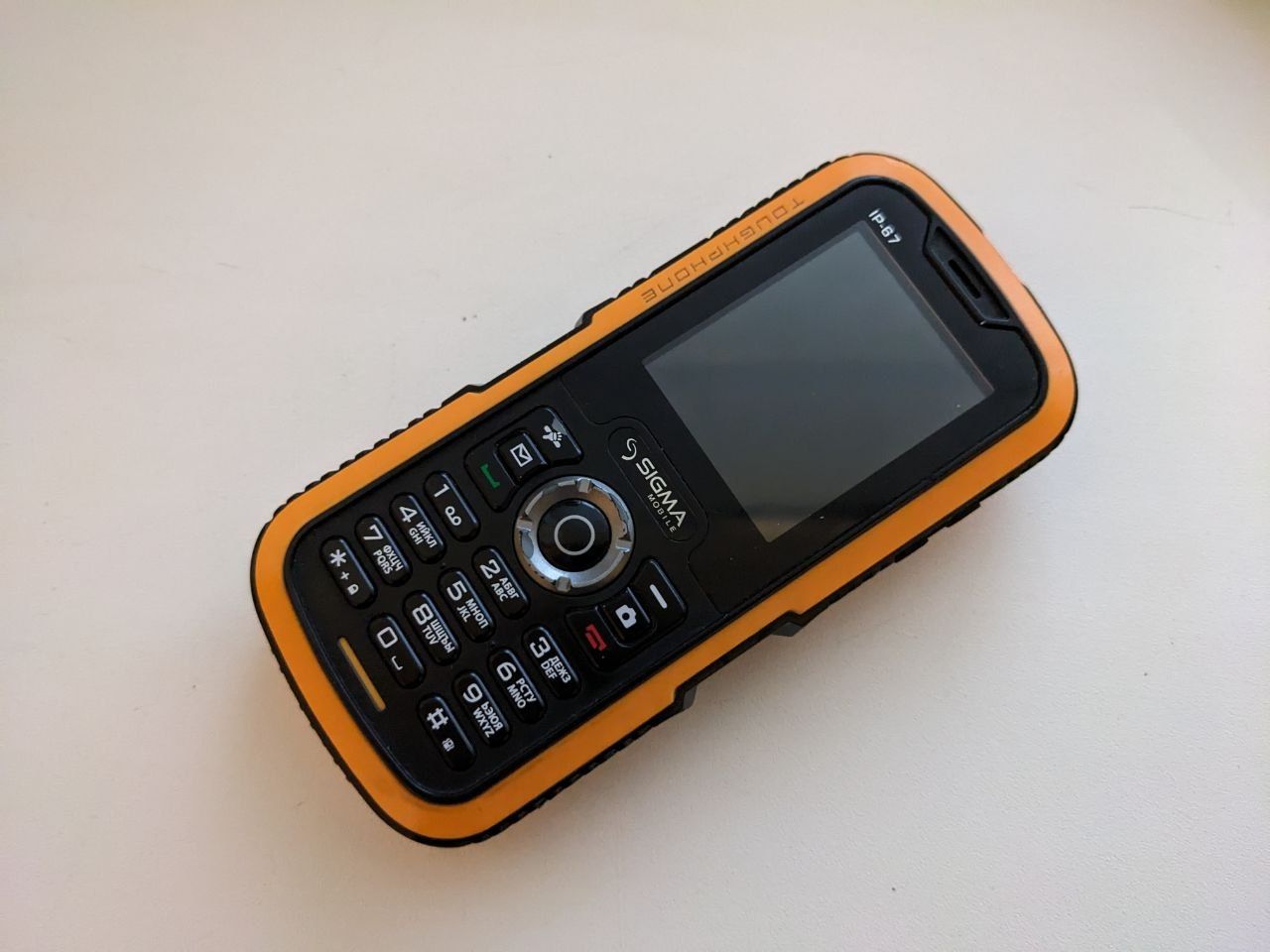 Мобільний телефон Sigma x-treme ip67 бу - фото фото фото 4