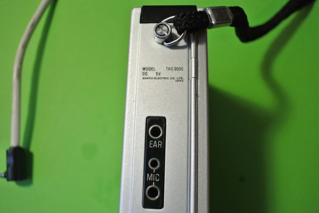 SANYO model TRC2000 кассетный диктофон - фото фото фото 3