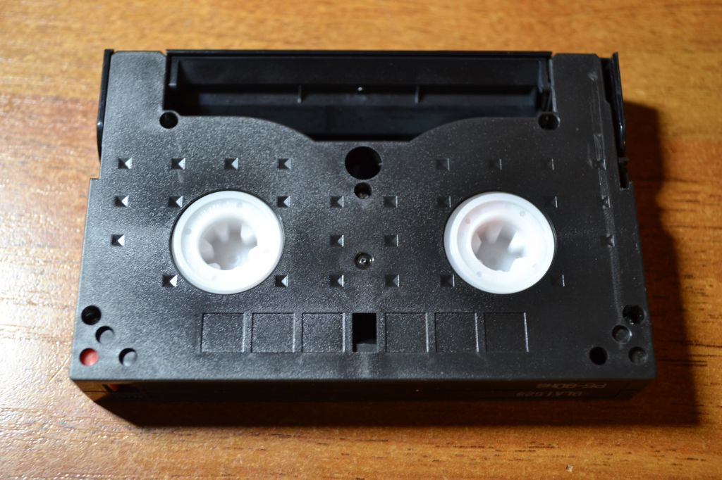 Видеокассета TDK HS90 8mm - фото фото фото 3
