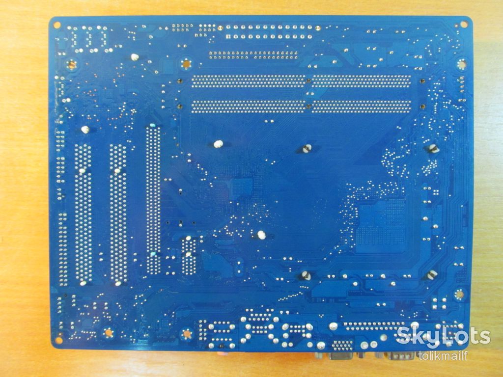 Материнская плата Gigabyte GA-G31M-ES2L + E7600 +вентилятор - фото фото фото 3