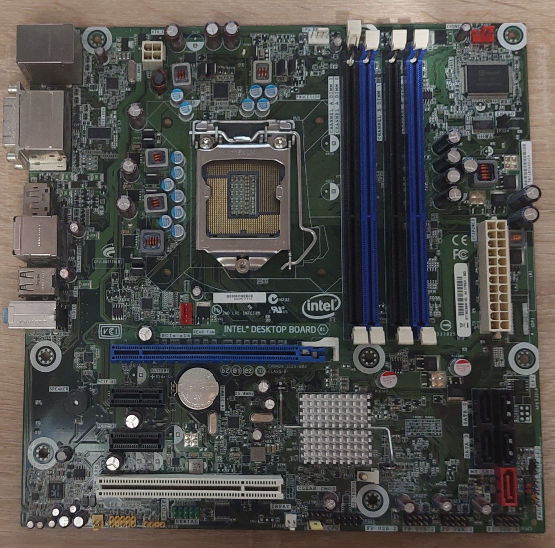 Материнська плата Intel DQ57TM  Socket LGA1156MicroATX 4x DDR3 - фото фото фото 1