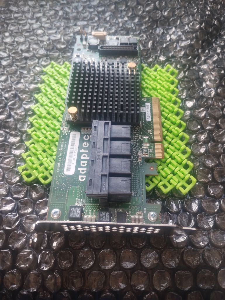 Adaptec ASR-71605 16-Internal Ports SAS/SATA 6Gb/s RAID Controller - фото фото фото 2