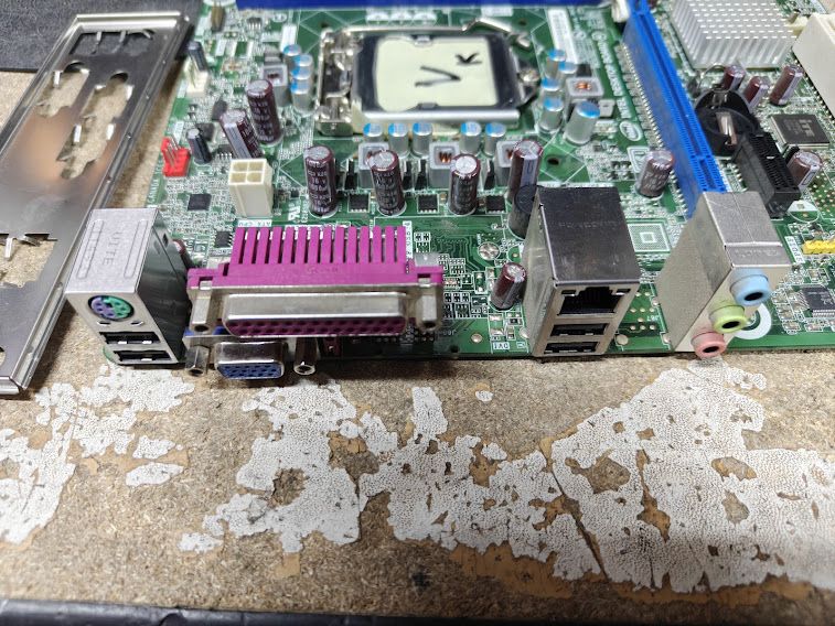Мат. плата Intel DH61WW LGA1155 H61 PCI-E Dsub+GbLAN SATA MicroATX 2DDR3 № K260204101 - фото фото фото 2