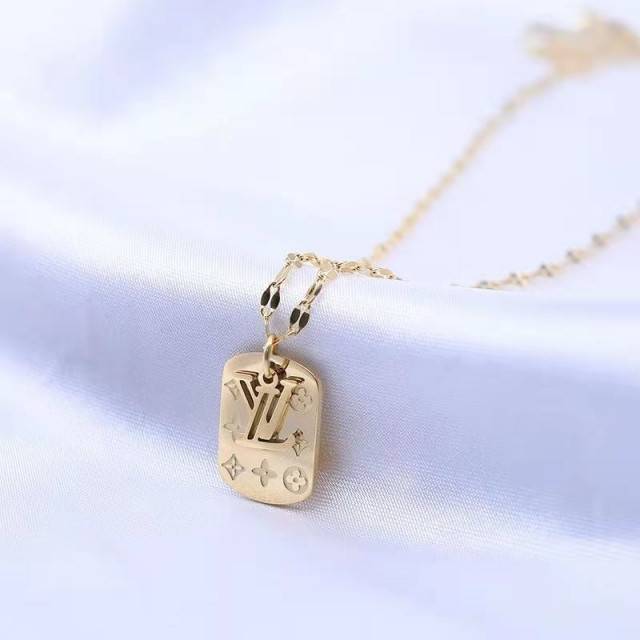 Цепочка с кулоном медицинская сталь - фото фото фото 0