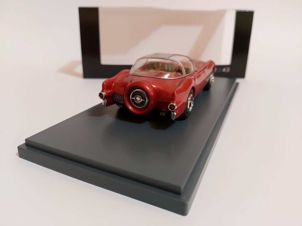 NEO 1:43 Pontiac Bonneville Special  (1954) bronze - фото фото фото 3