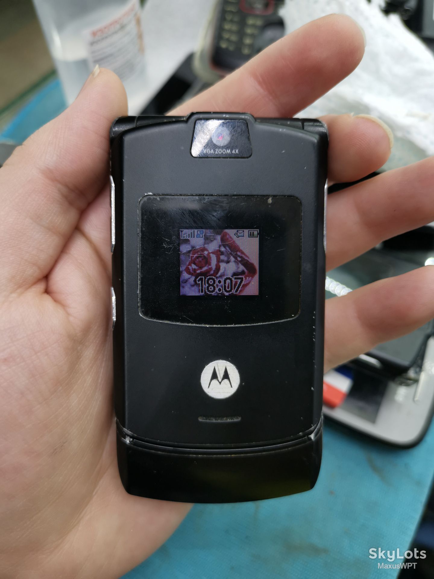 #1921 Motorola Razr V3 black call 2 - фото фото фото 1