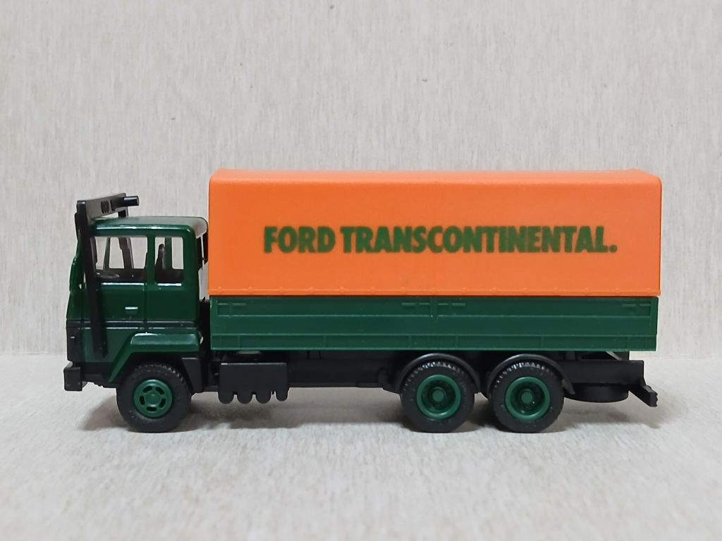 Автомобіль Ford Transcontinental. HERPA 1:87 H0  (51726.00/3). - фото фото фото 4