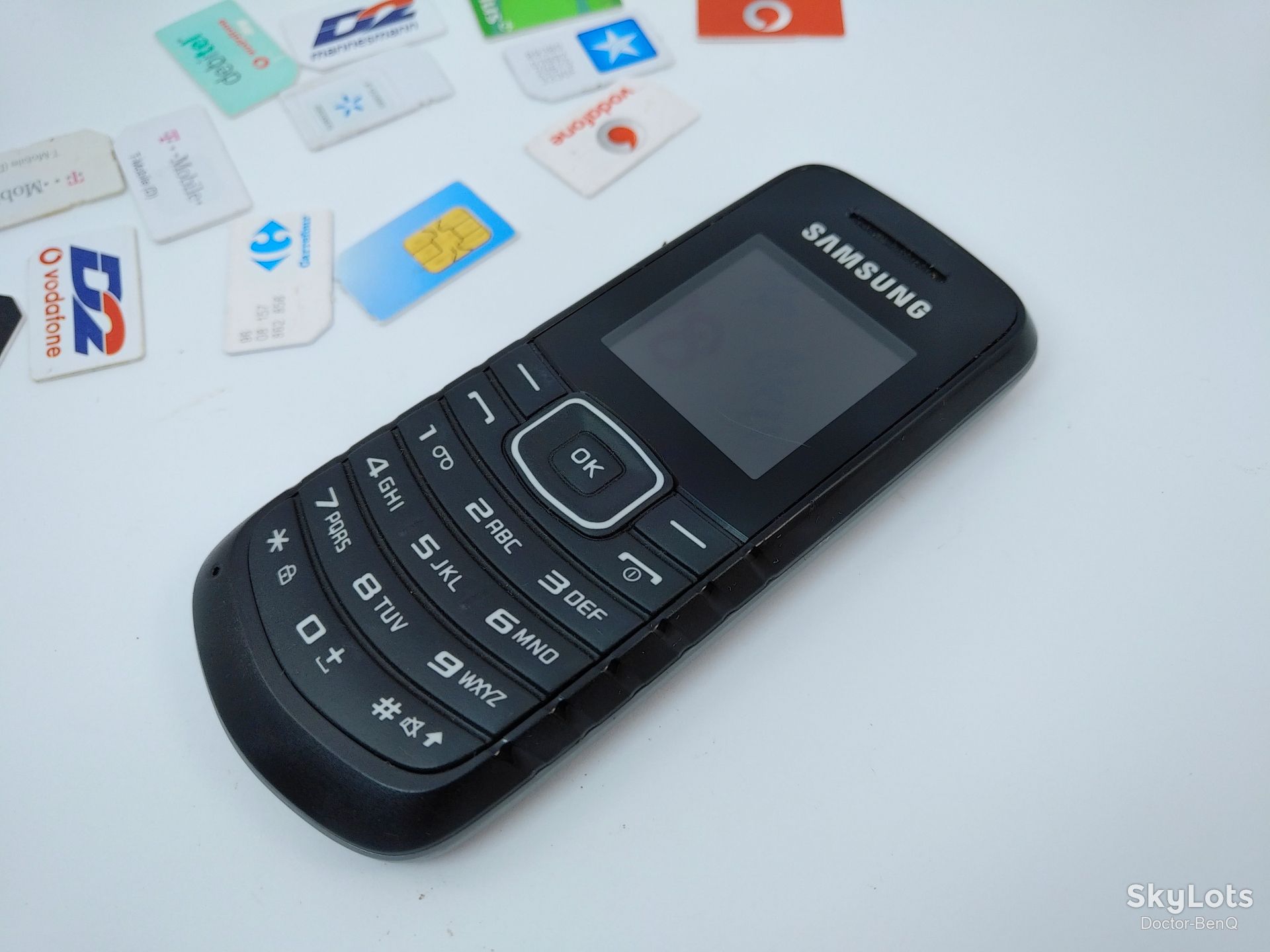 Samsung E1080 не вмикається - фото фото фото 3