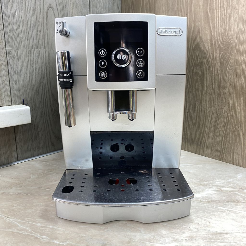 Кавомашина DeLonghi Magnifica S - фото фото фото 1