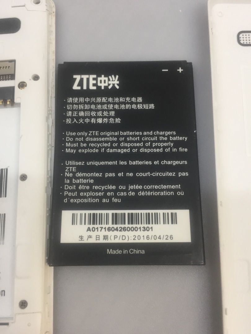Смартфон ZTE Blade L3 на запчасти - фото фото фото 2