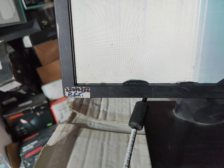 Широкоформатный LED монитор с DisplayPort 19 дюймов Dell E1916H № 25010752 - фото фото фото 1