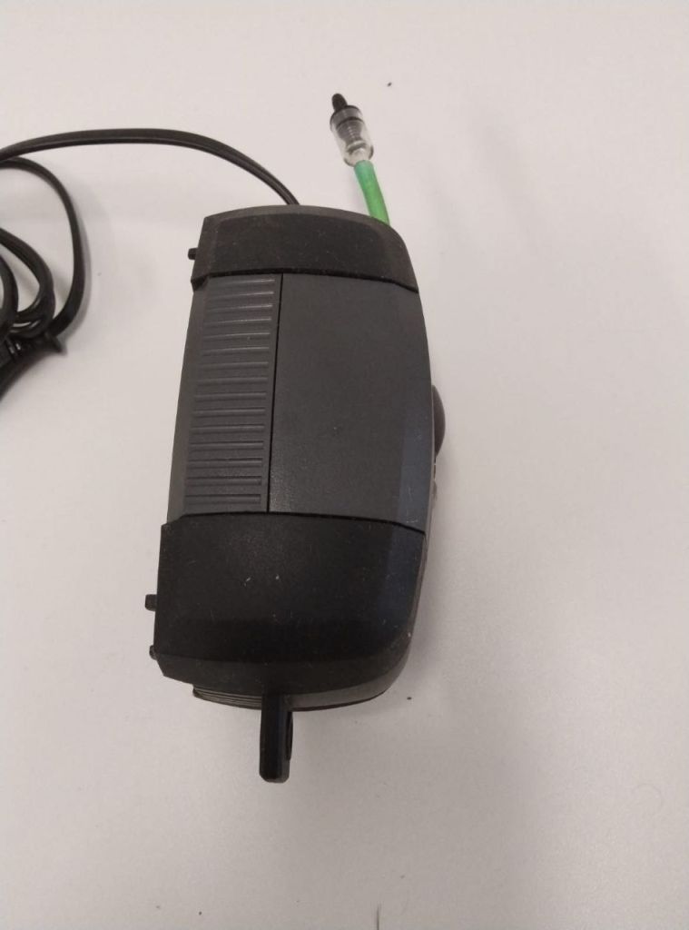 Акваріумний компресор EHEIM air pump 400  (Німеччина, тихий, 2 виходи) - фото фото фото 5