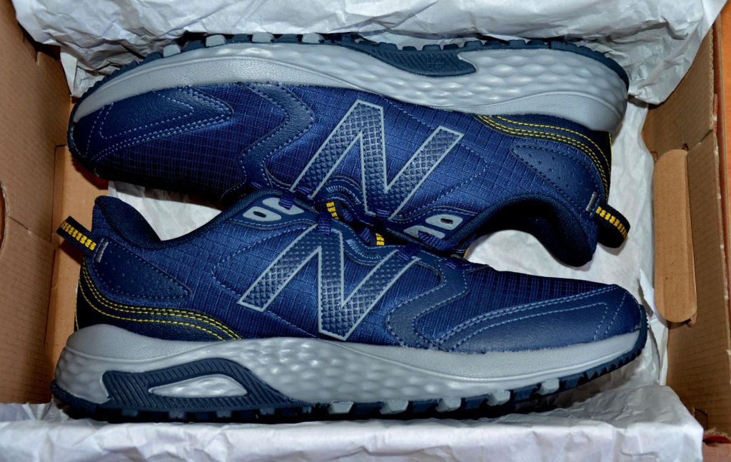 Кросівки New Balance 410v7 original MT410MN7 - фото фото фото 4