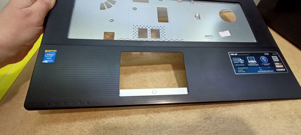 Б/У Топкейс на ASUS F75A - фото фото фото 2