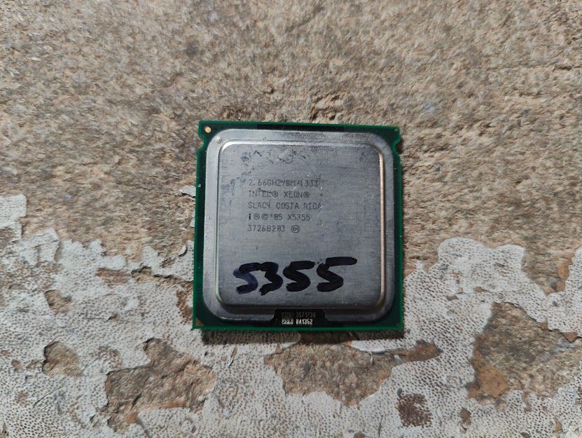 Процессор Intel Xeon X5355 2.66GHz/8M/1333 LGA771 № 241311108 - фото фото фото 0