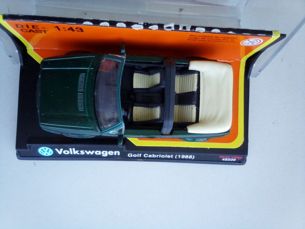 New-Ray 1:43 Volkswagen Golf Cabriolet  (1988) - фото фото фото 4