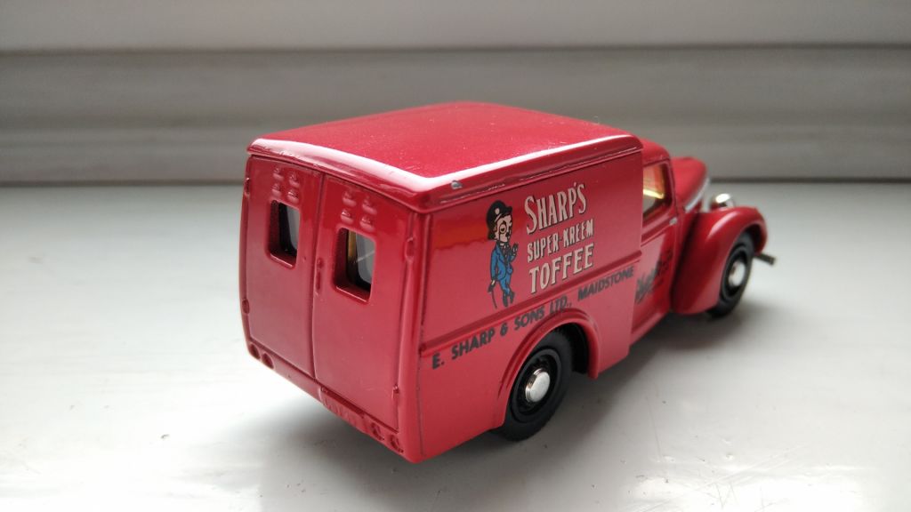 COMMER 8 CWT VAN -1948     Dinky-England             (RARE)   M 1:43 - фото фото фото 3