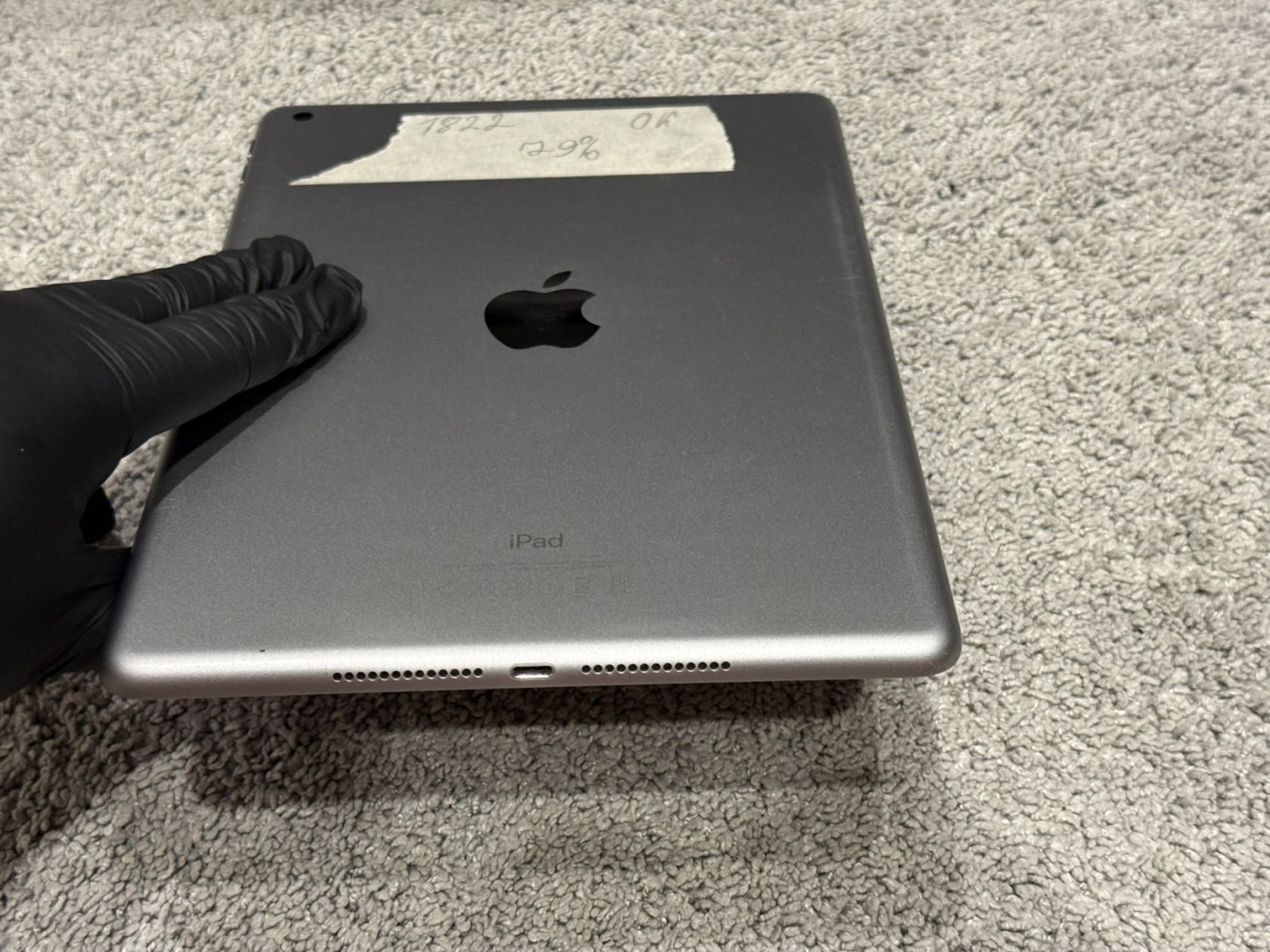 Планшет Apple iPad 5 A1822 32Gb Space Gray - фото фото фото 5