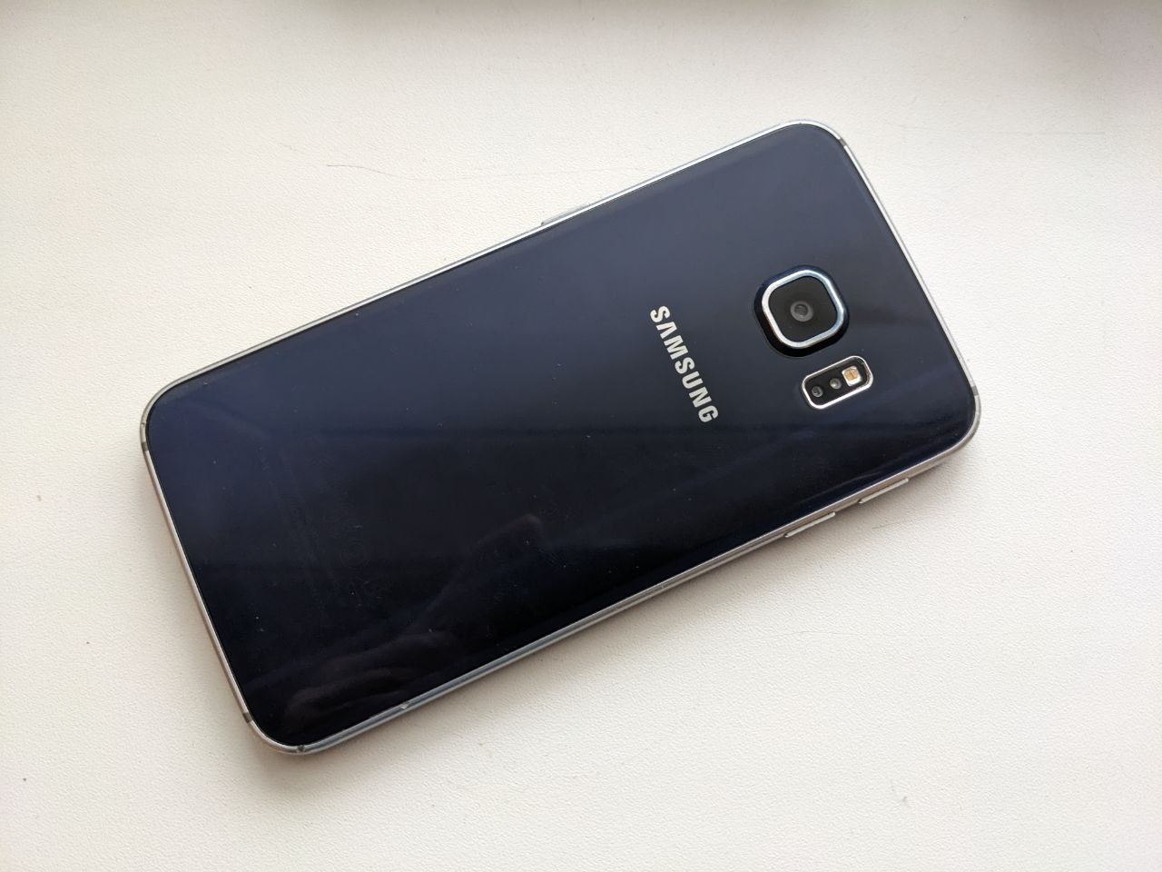 Мобільний телефон Samsung galaxy s6 edge 32gb бу - фото фото фото 9