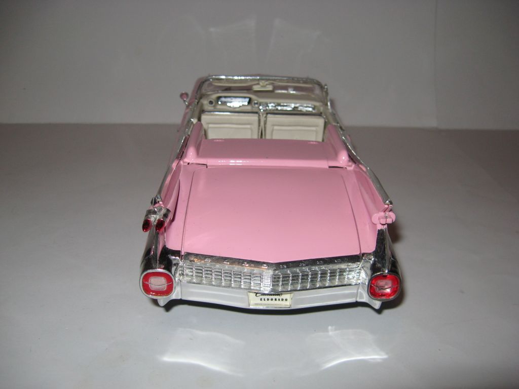 Модель машинка Cadillac Eldorado Biarritz     (1959) Maisto 1:18 - фото фото фото 4