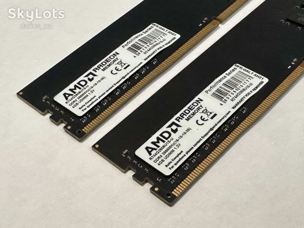 DDR4 2х4GB 2666 MHz AMD      (R744G2606U1S-U) - фото фото фото 1