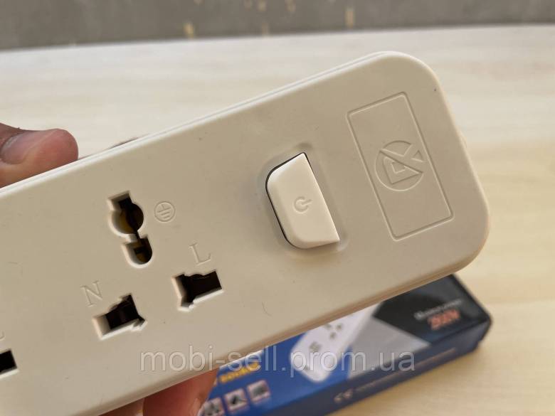 Колодка електрична 250V 10А + 2 USB 5V / 1A з вимикачем - фото фото фото 1