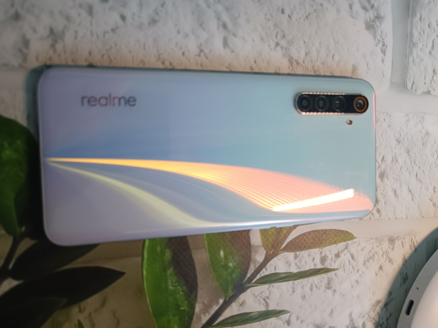 Смартфон Realme 6 4/128 ГБ вживаний - фото фото фото 3