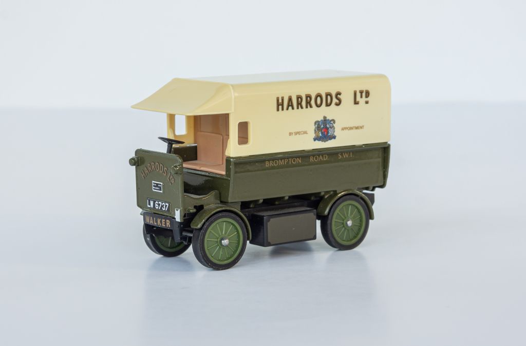 1:55 WALKER Eleсtric Van 1919, MATCHBOX Y-29 1985 England - фото фото фото 1