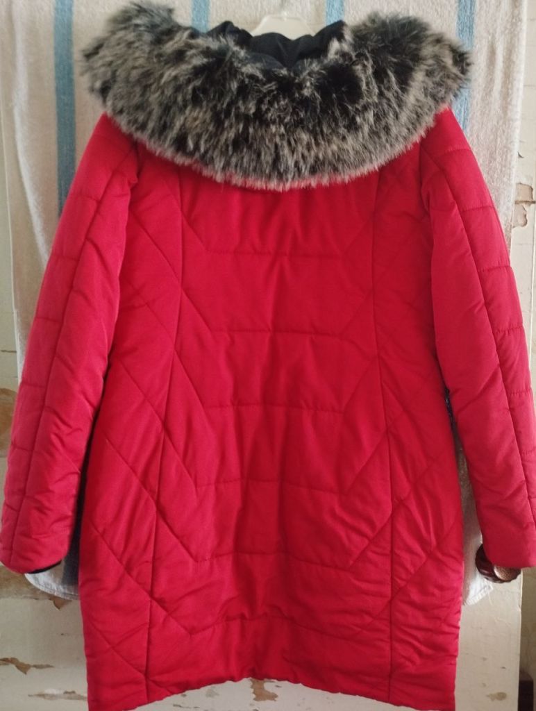 Женская куртка с капюшоном - фото фото фото 3