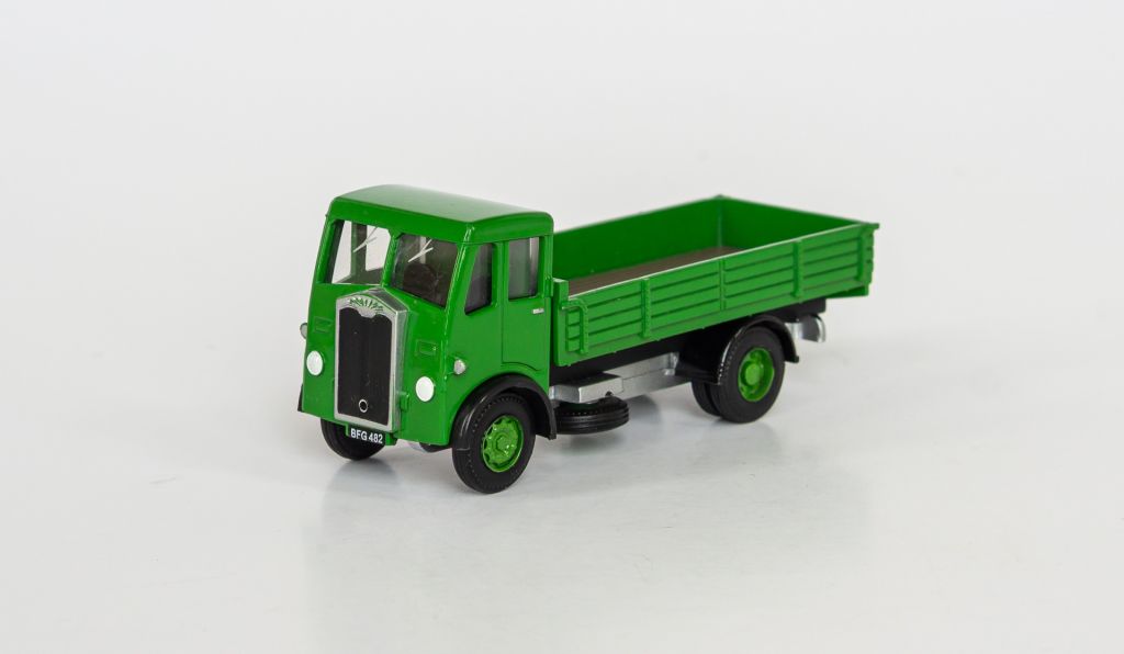 1:76 AEC Matador 1938-53 green, Base Toys #AS-01 - фото фото фото 1