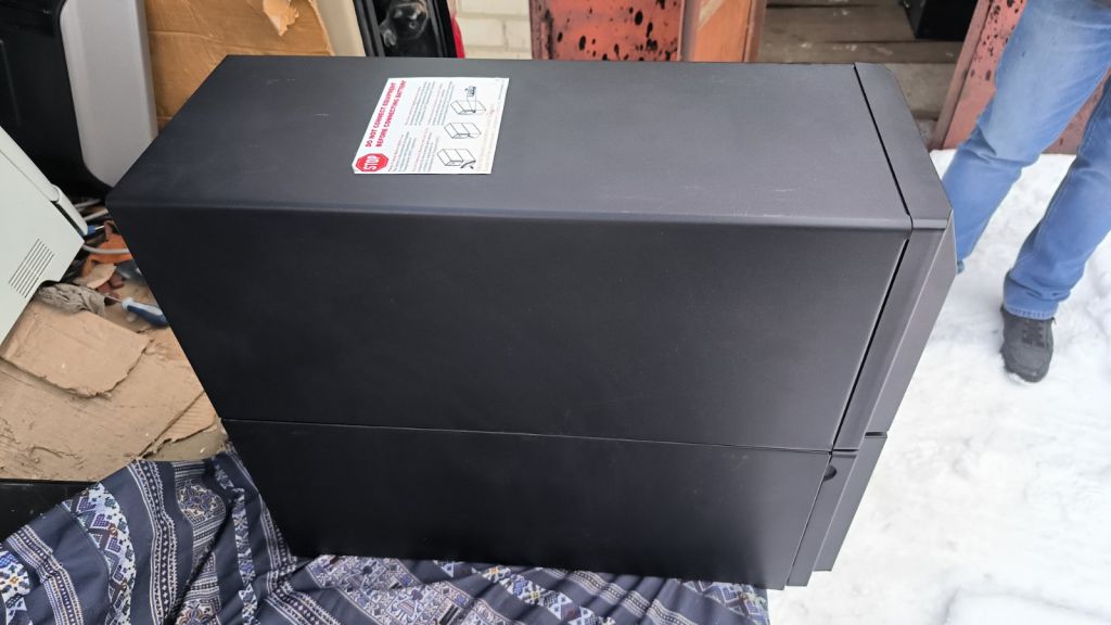 Бесперебійник ДБЖ APC Smart-UPS 3000 SUA3000I - фото фото фото 3