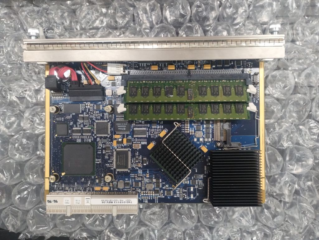 Процесорна плата керування Juniper RE-S-1300 Routing Engine  (740-015113 REV 06, T2021CB) - фото фото фото 1
