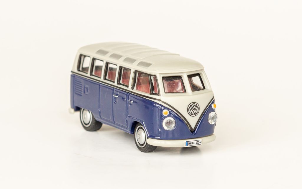 1:72 VW Transporter T1 Samba 1954, Schuco - фото фото фото 3