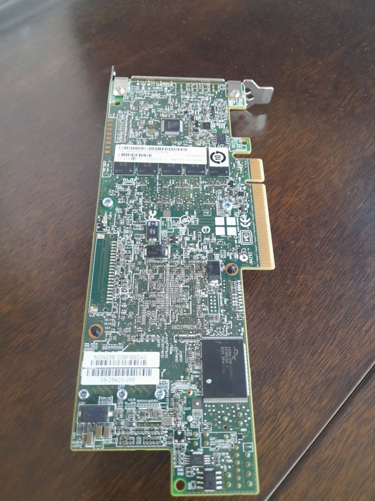 RAID Oracle SAS 9361-8i 12Gbit/s 1GB          (03-25420-09E) PCI-e x8          (2х mini-SAS SFF-8643) - фото фото фото 5
