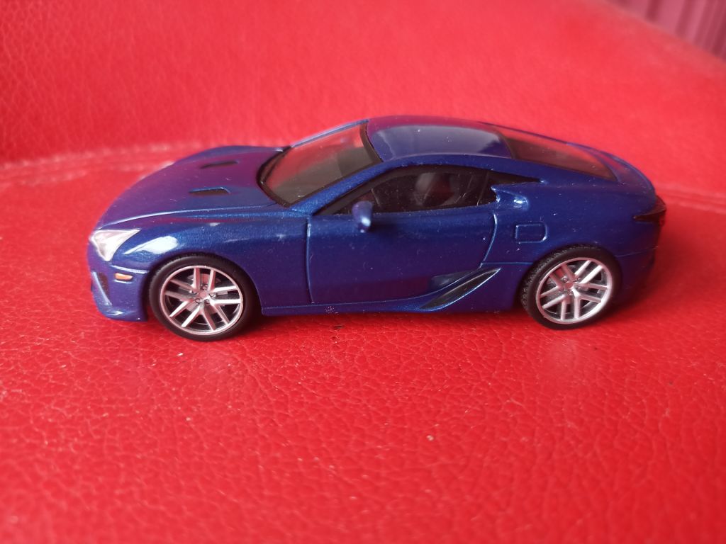 LEXUS  LFA  1 :43 DeAgostini - фото фото фото 3