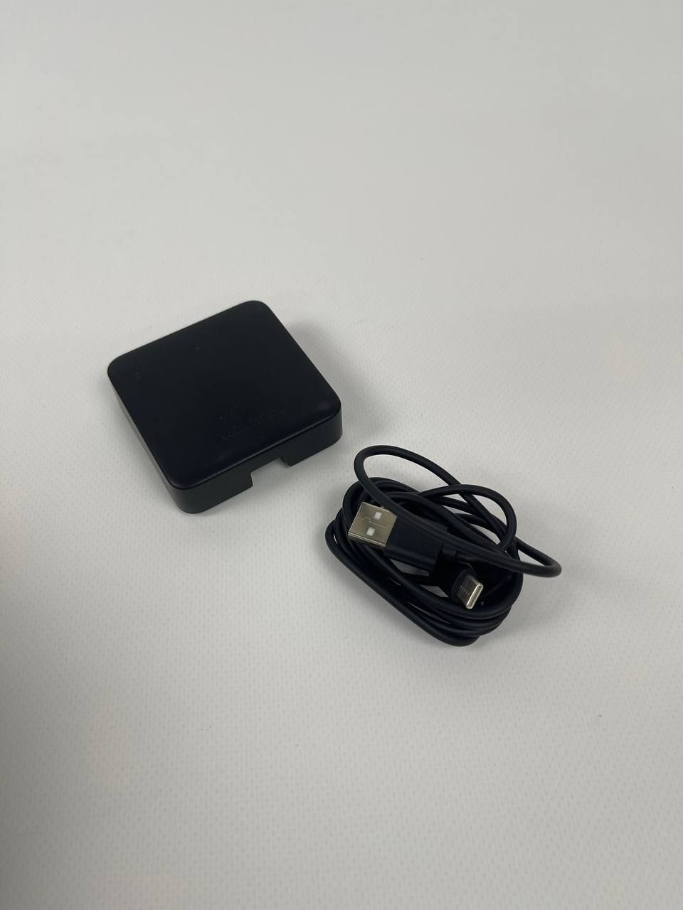 Лот №13239 Міні-пульт Smart Control SwitchBot Hub, універсальний ІЧ-пульт для розумного дому - фото фото фото 1