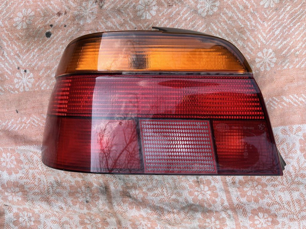 Фонарь левый BMW E39 2vp00724001 8358031 - фото фото фото 0