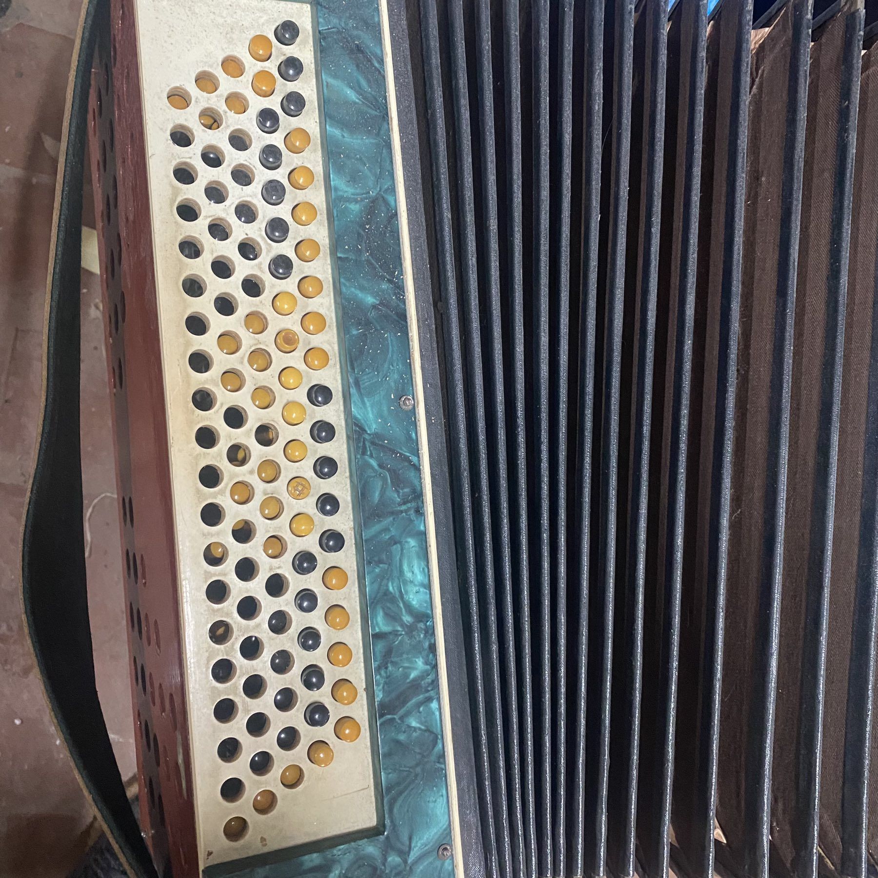 В1135 Гармошка, баян под реставрацию, ремонт - фото фото фото 2